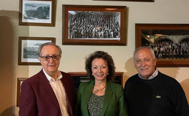 Charla-Debate Doña María Fernanda Lorenzo Gómez y Don José Antonio Sayagués